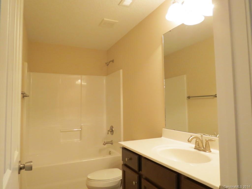 2187 Longfield Road, Unit B Rock Hill, SC 29732 - Photo 13 of 19 Gallery Image 13
