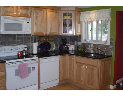 22 Arcadia Road Westwood, MA 02090 - Photo 3 of 6 Gallery Image 3