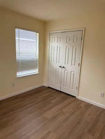 $1,650 | 8006 Singing Sonnet Lane, Houston, TX 77072