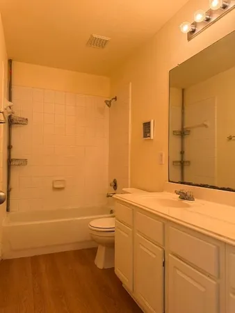 $1,650 | 8006 Singing Sonnet Lane, Houston, TX 77072