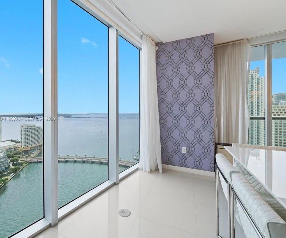 495 Brickell Avenue, Unit 3301 Miami, FL 33131 - Photo 10 of 35