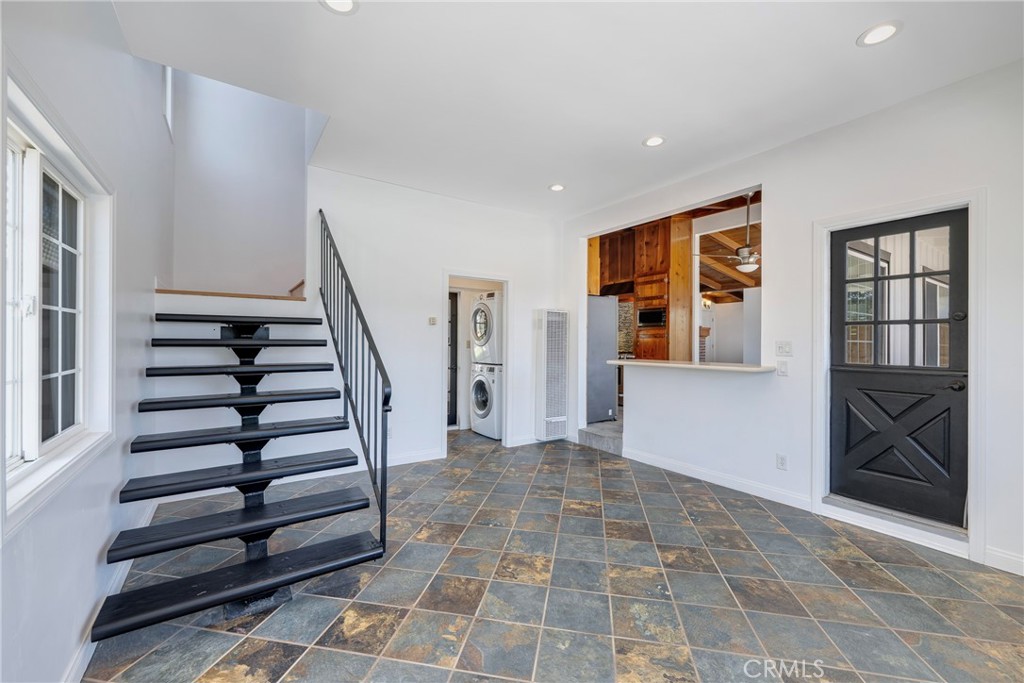 1547 Neptune Avenue Encinitas, CA 92024 - Photo 36 of 71
