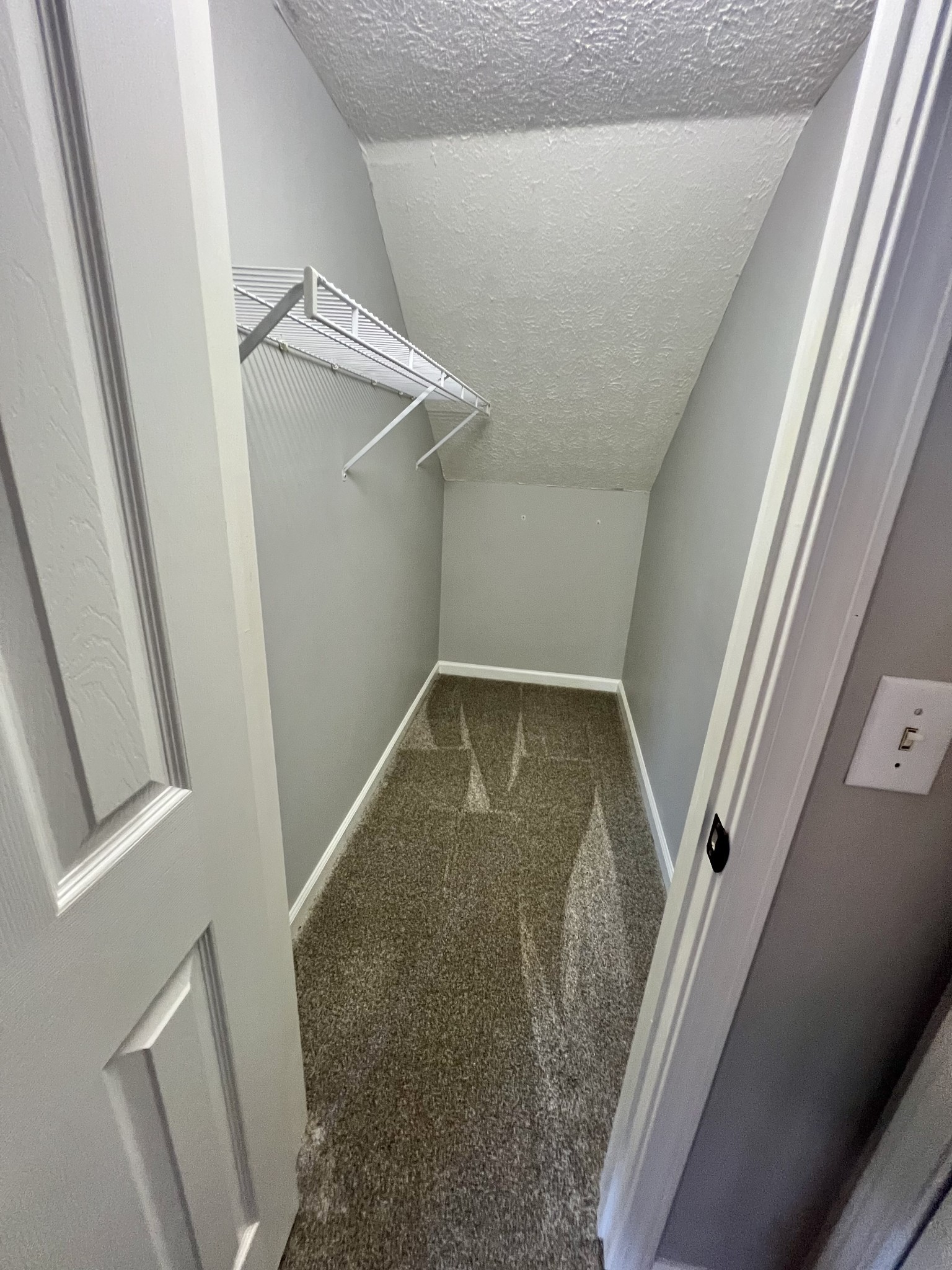 5345 Ashburn Road Springfield, TN 37172 - Photo 42 of 46 a view of a room with door