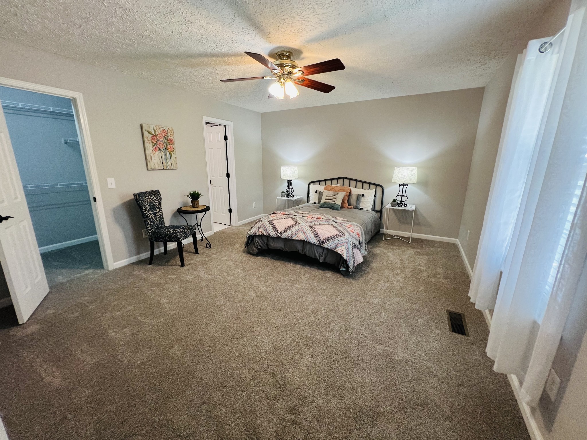 5345 Ashburn Road Springfield, TN 37172 - Photo 9 of 46 a bedroom with a bed and a cabinets