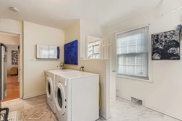 $495,000 | 5955 North Keating Avenue, Chicago, IL 60646