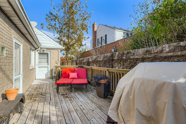 $495,000 | 5955 North Keating Avenue, Chicago, IL 60646