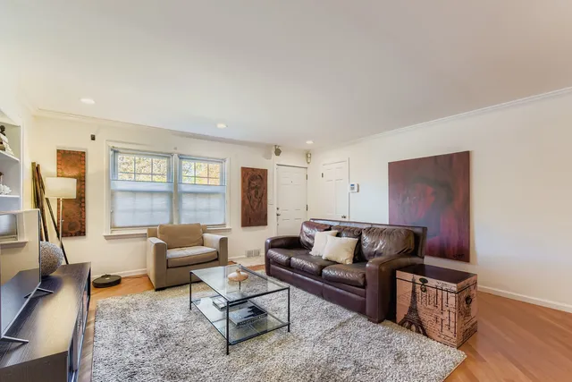 $495,000 | 5955 North Keating Avenue, Chicago, IL 60646