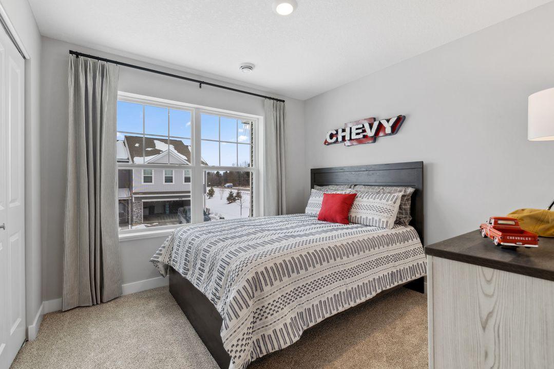 13740 Victoria Meadows Rosemount, MN 55068 - Photo 14 of 37