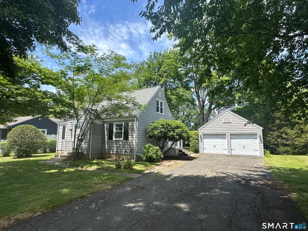 $349,900 | 38 Cedar Ridge Road, Newington, CT 06111