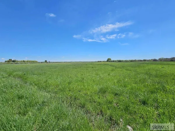 $150,000 | 1660 East Camas Road, Lima, ID 59739