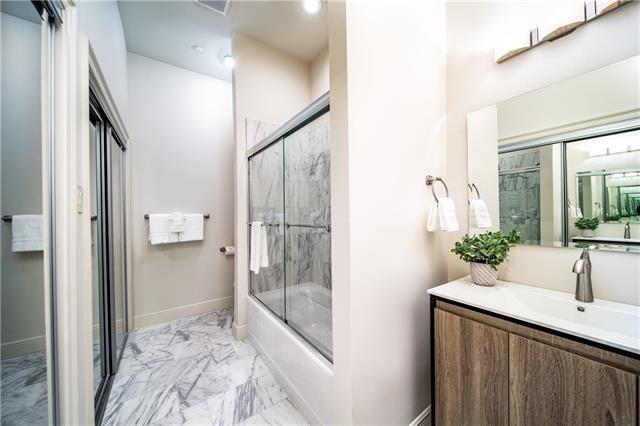 210 Decatur Street, Unit 202 New Orleans, LA 70130 - Photo 8 of 9