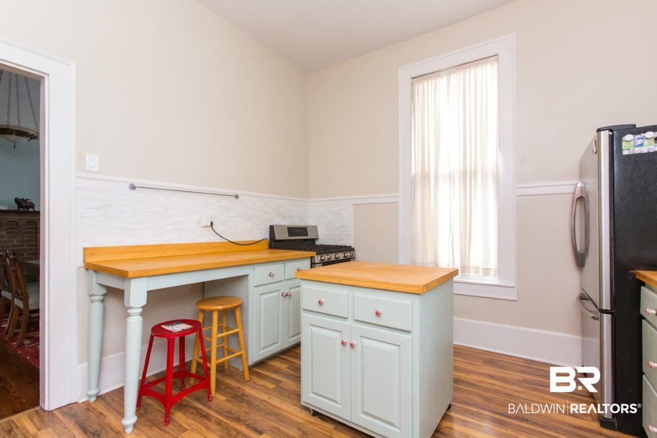 1320 Dauphin Street Mobile, AL 36604 - Photo 11 of 32