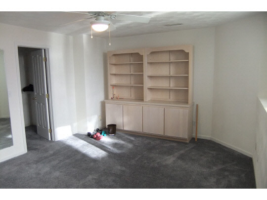 3433 Deer Path Road Rockford, IL 61114 - Photo 9 of 11 a view of an empty room