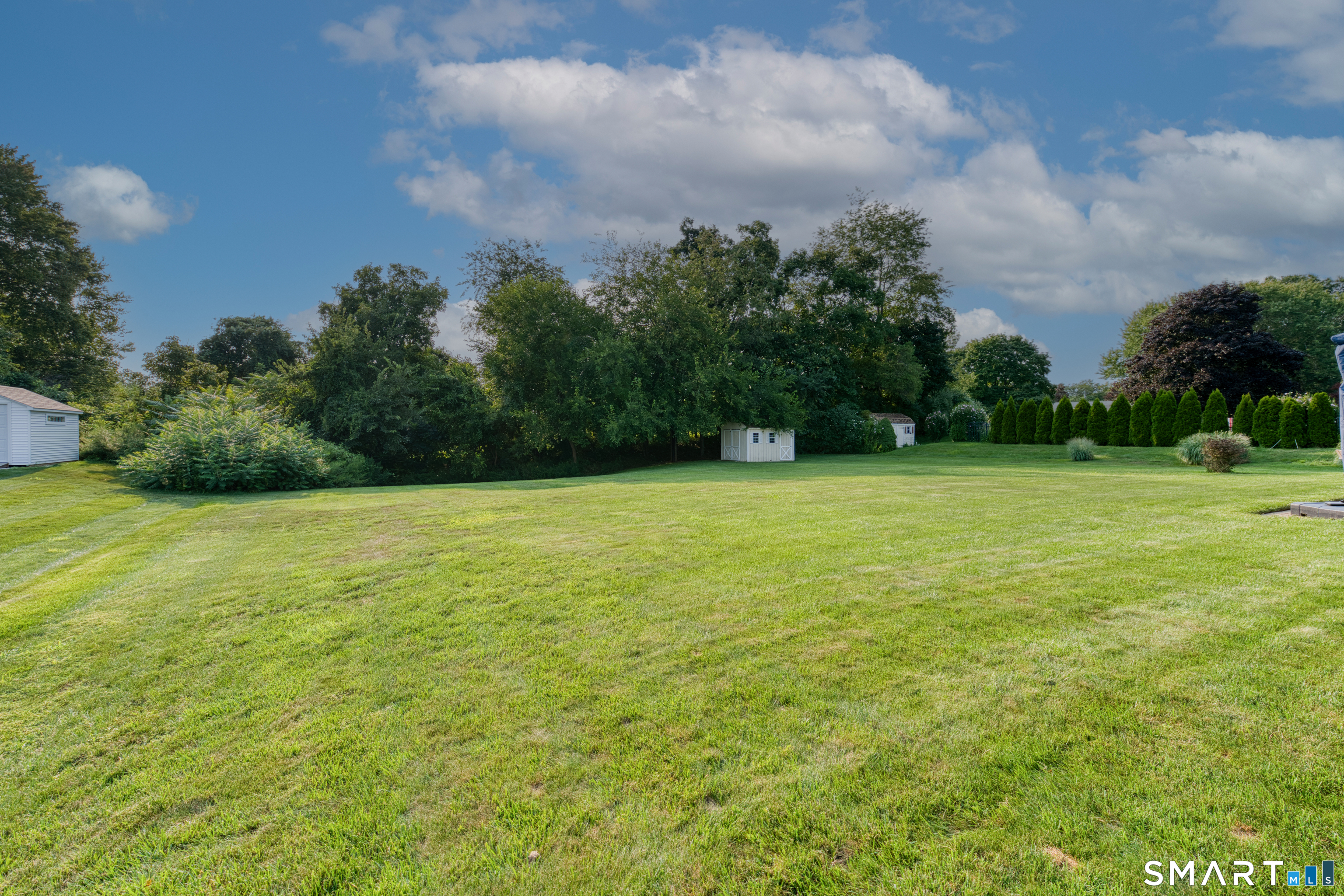 16 Brockett Farm Road North Haven, CT 06473 - Photo 4 of 37 Gallery Image 4