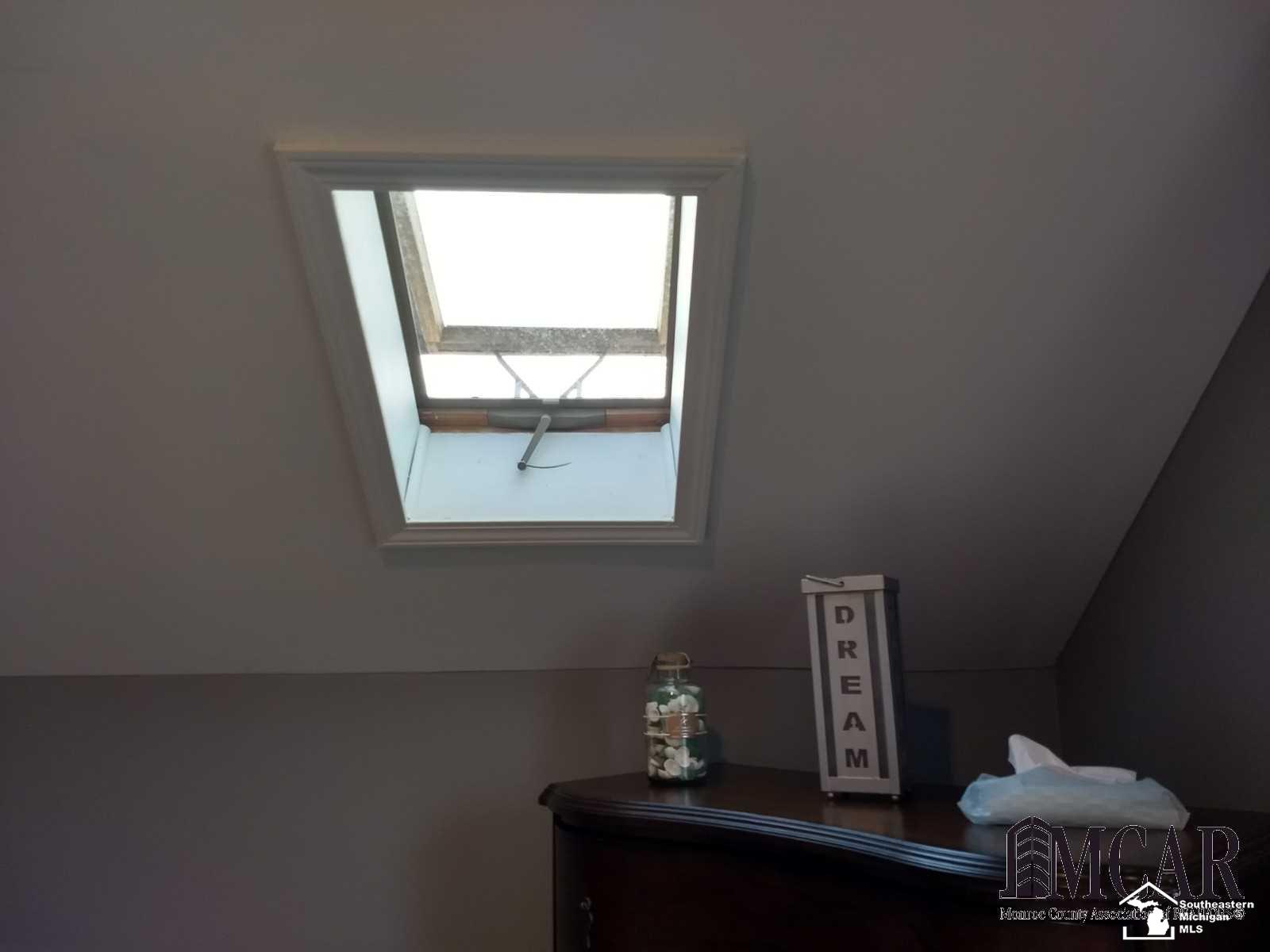 715 Rambow Drive Monroe, MI 48161 - Photo 11 of 21 Gallery Image 11