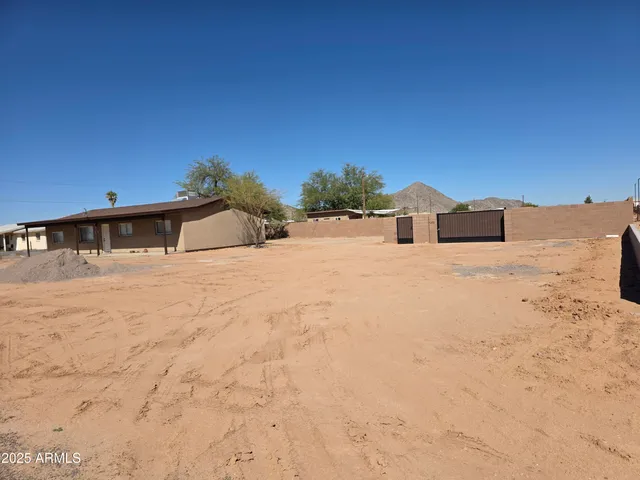$1,650 | 6200 North Lakeshore Drive, Casa Grande, AZ 85194