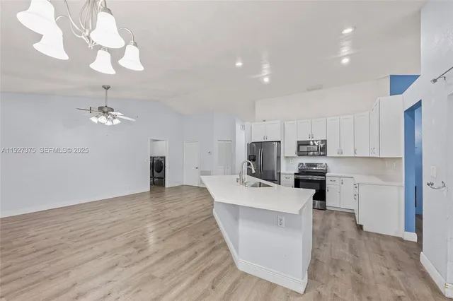 $750,000 | 5197 Northwest 58th Terrace, Coral Springs, FL 33067