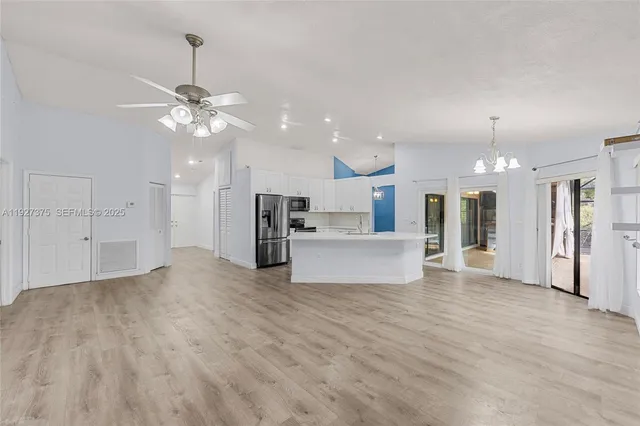 $750,000 | 5197 Northwest 58th Terrace, Coral Springs, FL 33067