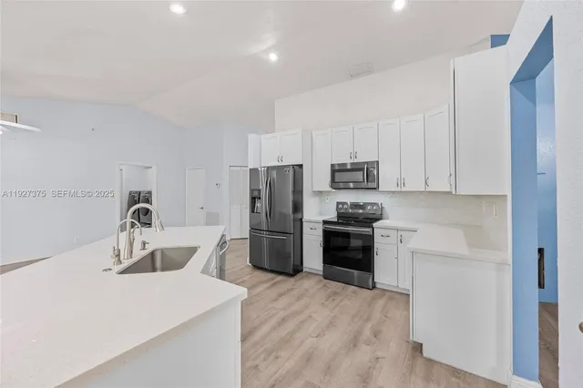 $750,000 | 5197 Northwest 58th Terrace, Coral Springs, FL 33067