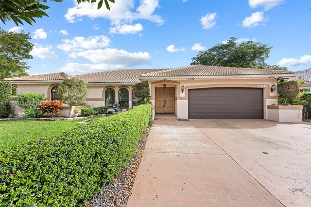 $750,000 | 5197 Northwest 58th Terrace, Coral Springs, FL 33067