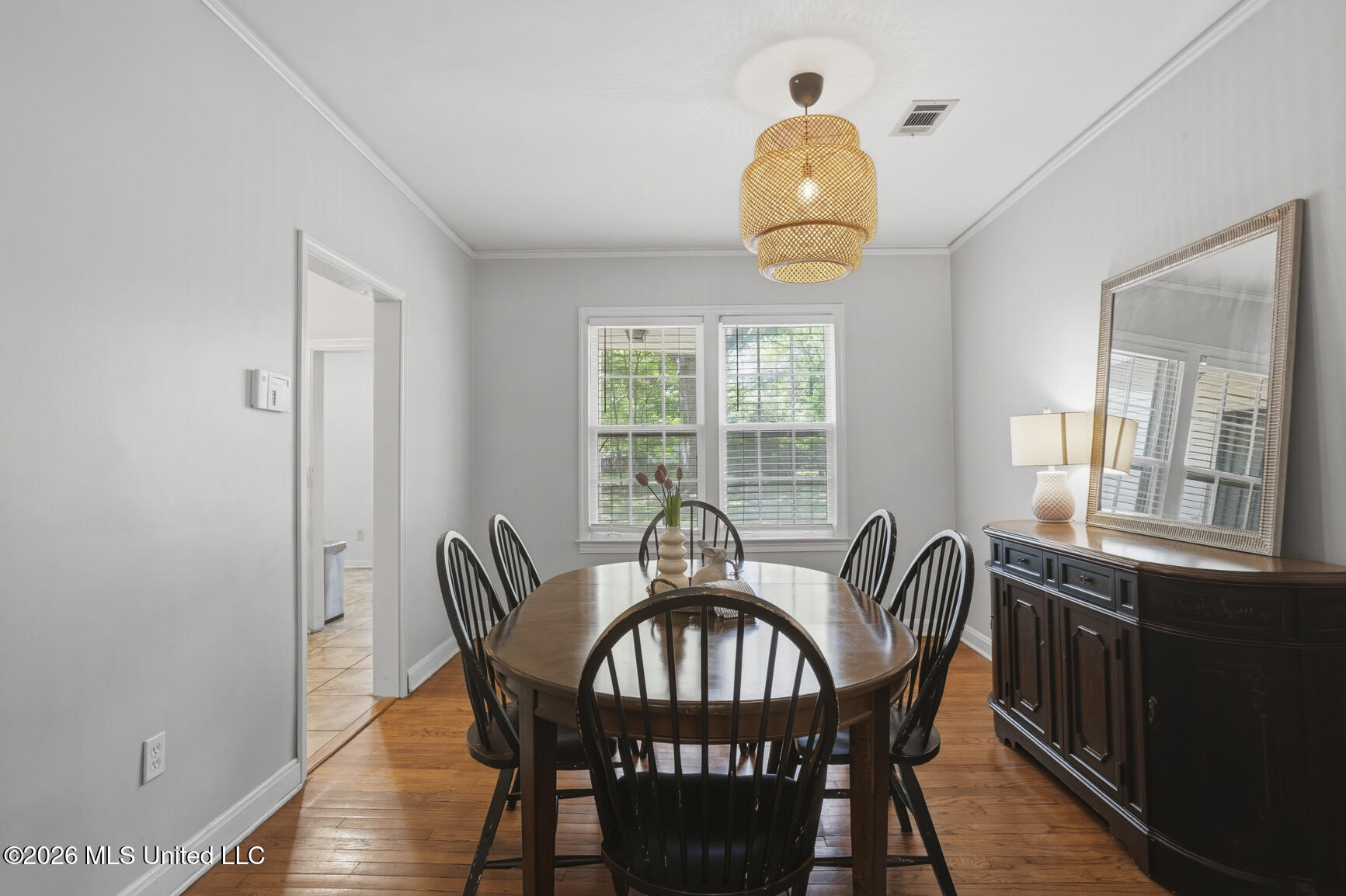 404 Colonial Circle Jackson, MS 39211 - Photo 12 of 27 Formal Dining Room