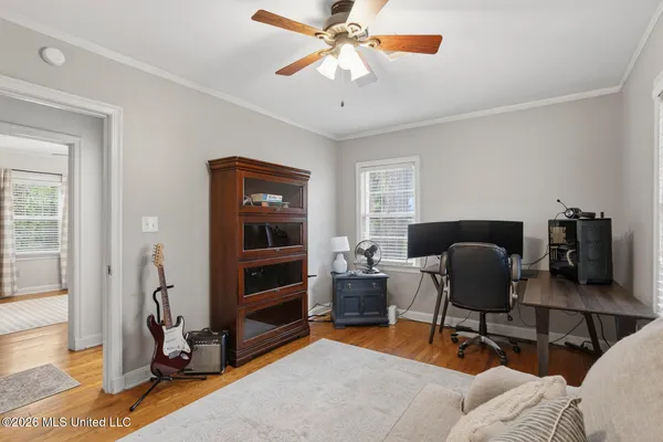 $185,000 | 404 Colonial Circle, Jackson, MS 39211