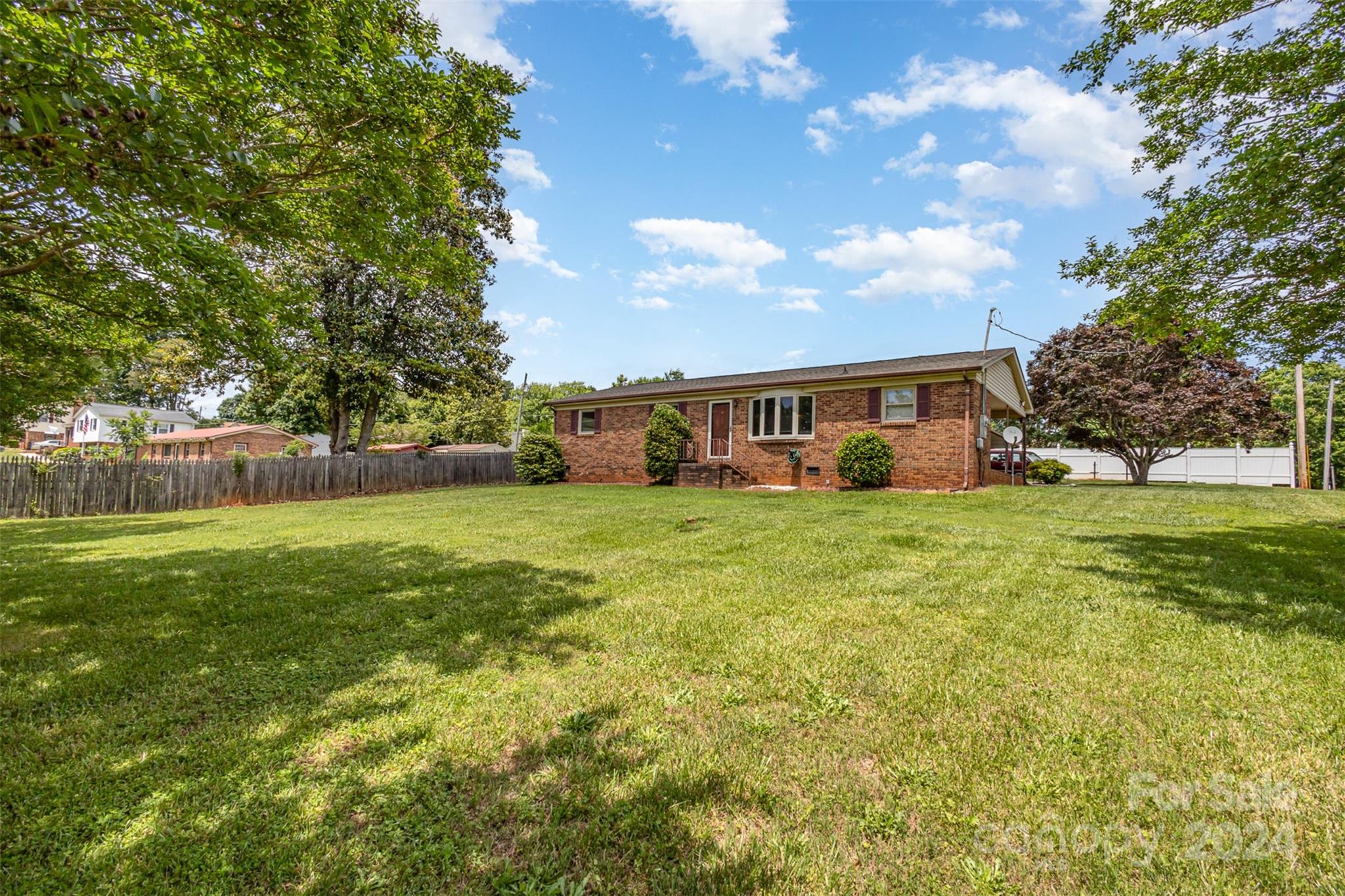 817 Freedom Mill Road Gastonia, NC 28052 - Photo 1 of 25 Gallery Image 1