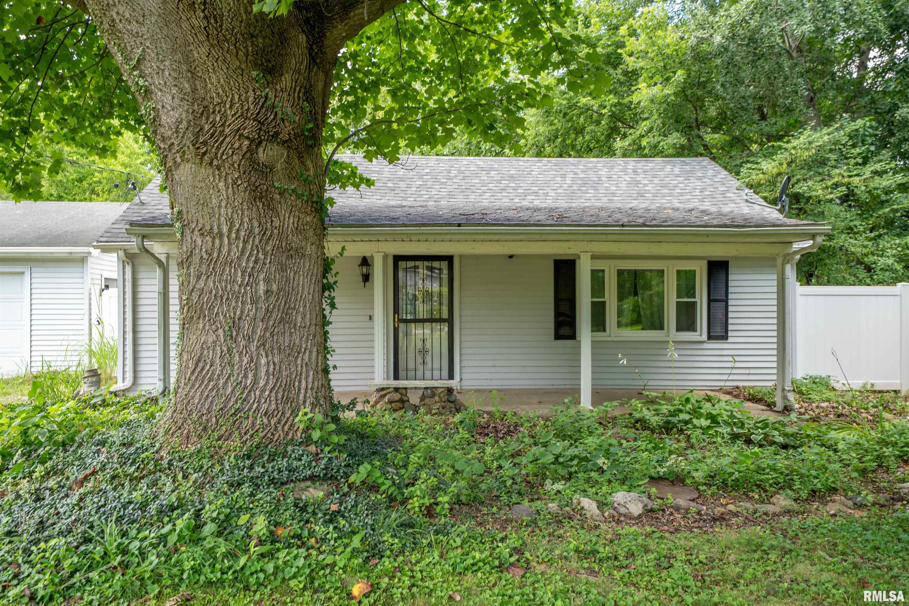 404 Wagner Street Washington, IL 61571 - Photo 2 of 36 Gallery Image 2