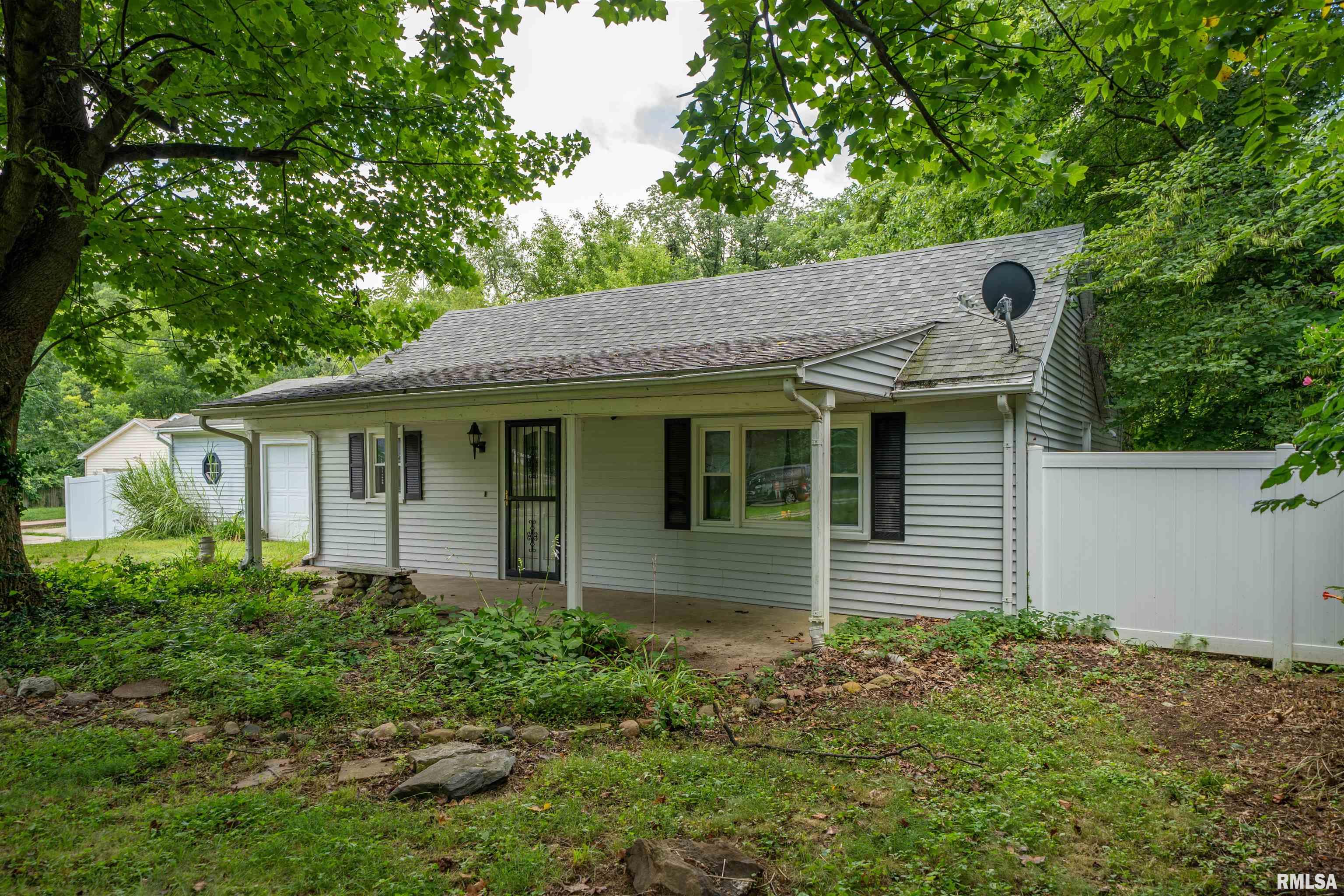 404 Wagner Street Washington, IL 61571 - Photo 3 of 36 Gallery Image 3