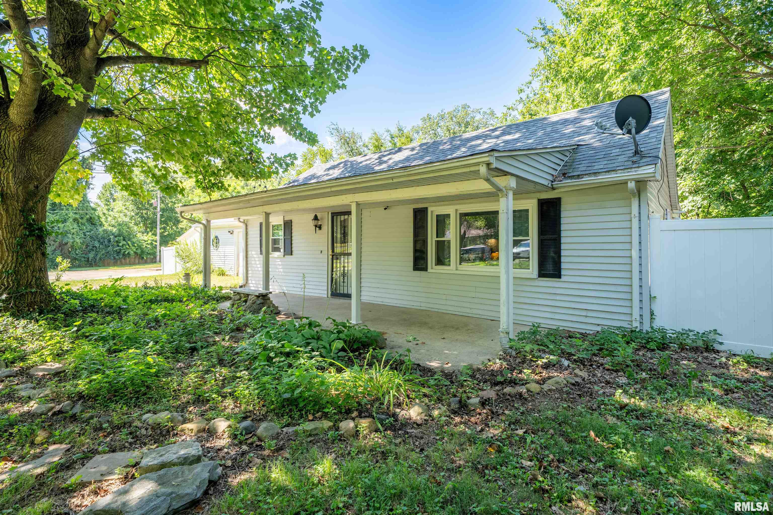 404 Wagner Street Washington, IL 61571 - Photo 4 of 36 Gallery Image 4