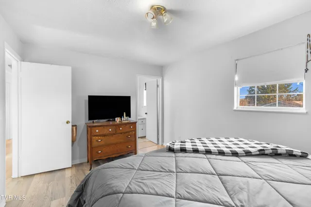 $235,000 | 100 Carroll Circle, Rogersville, TN 37857