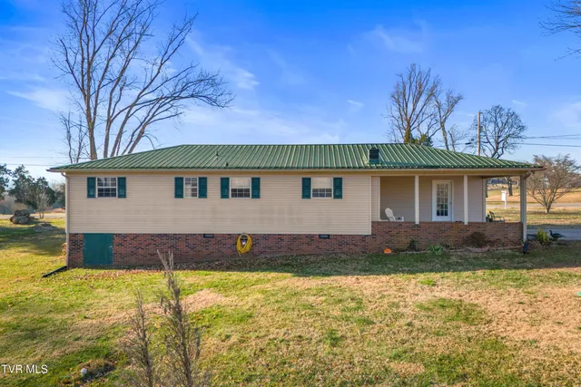 $235,000 | 100 Carroll Circle, Rogersville, TN 37857