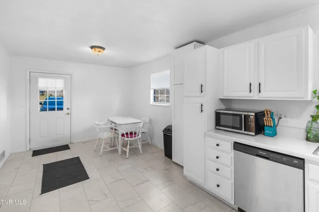 $235,000 | 100 Carroll Circle, Rogersville, TN 37857