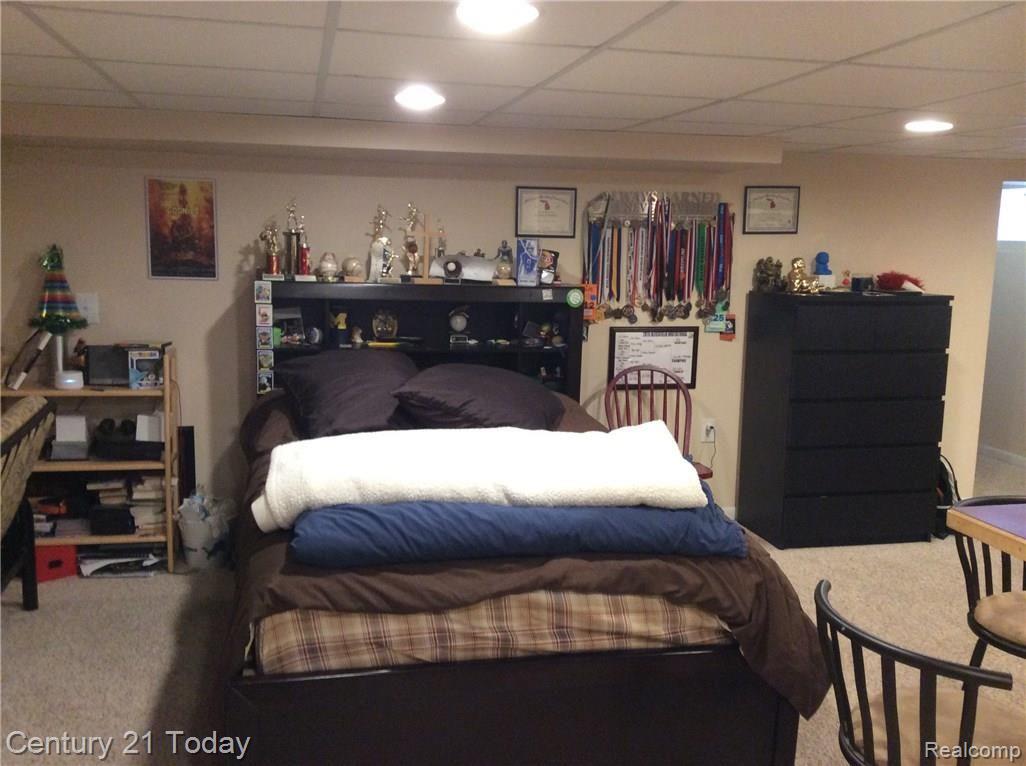 10381 Wayne Road Livonia, MI 48150 - Photo 52 of 54 IMG_5465.JPG