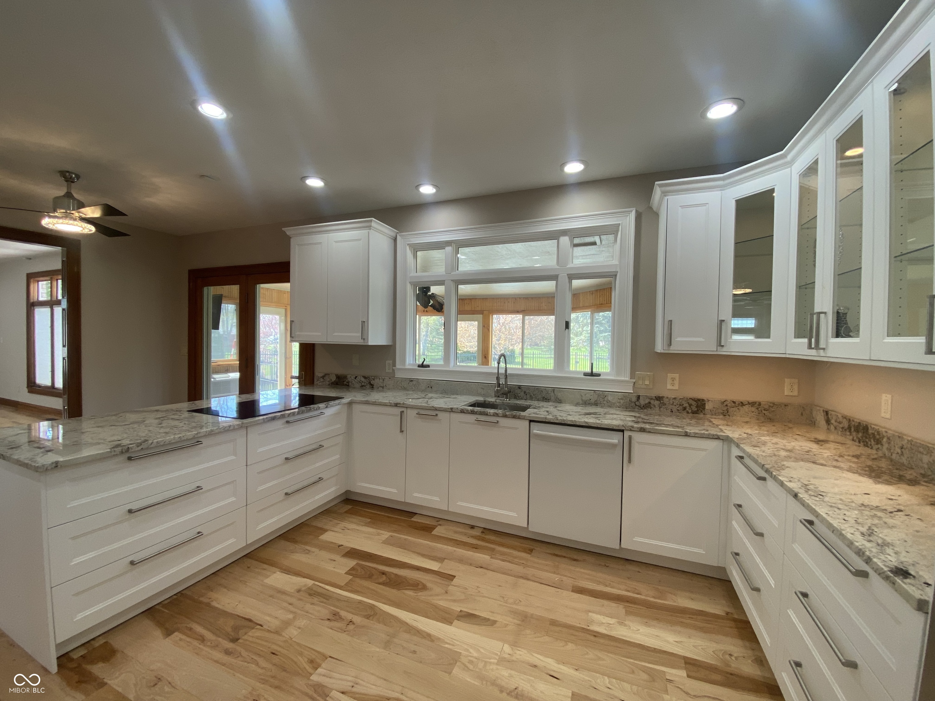 1394 Cherry Tree Road Avon, IN 46123 - Photo 11 of 31 Gallery Image 11
