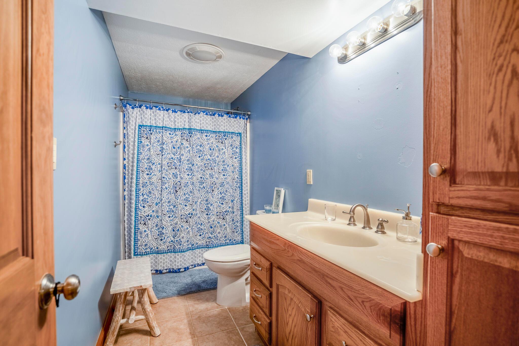 5773 Royalton Road Southwest Lancaster, OH 43130 - Photo 63 of 68 DSC05678-HDR