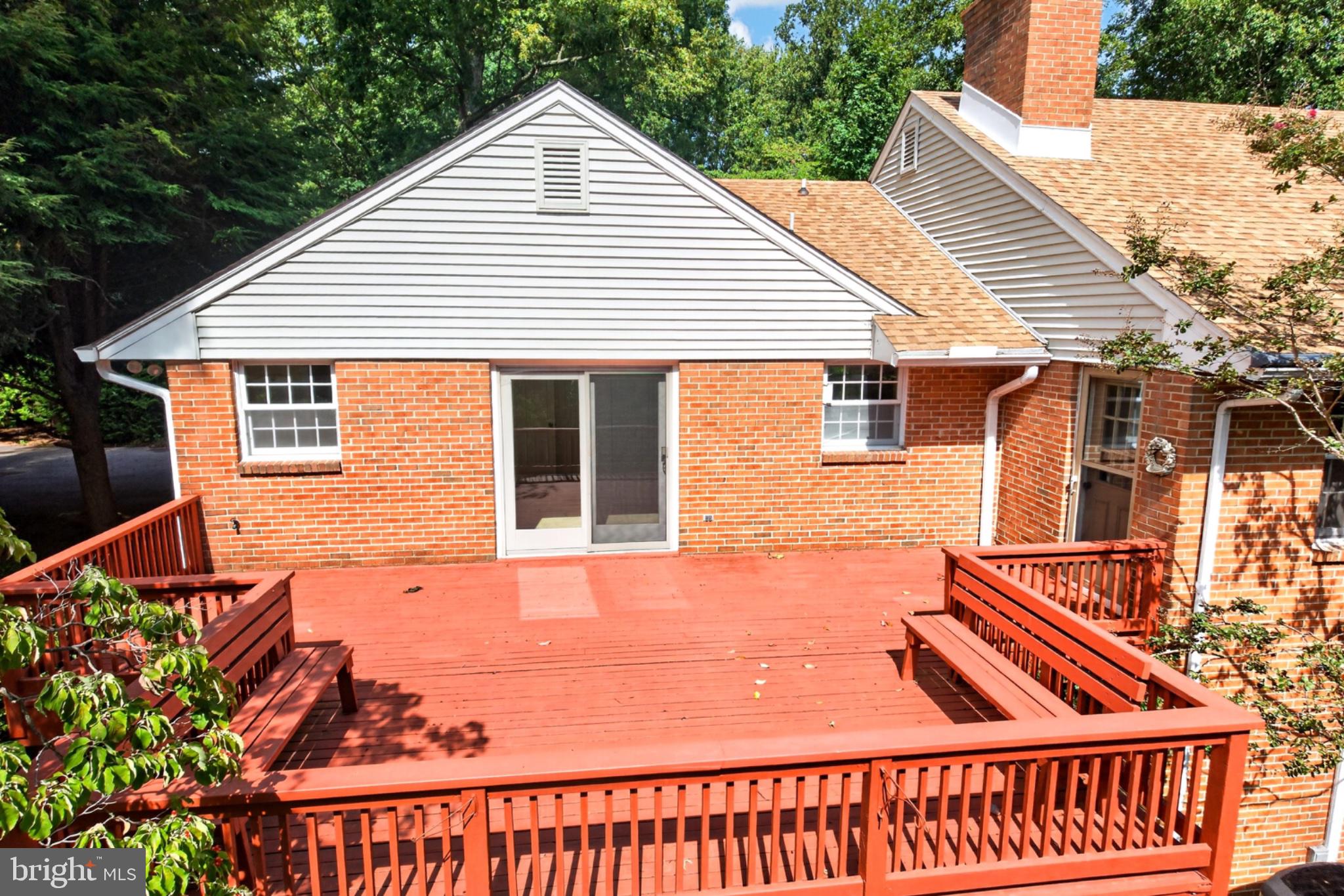 10 Chilton Road Wilmington, DE 19803 - Photo 20 of 74 Spacious back deck.