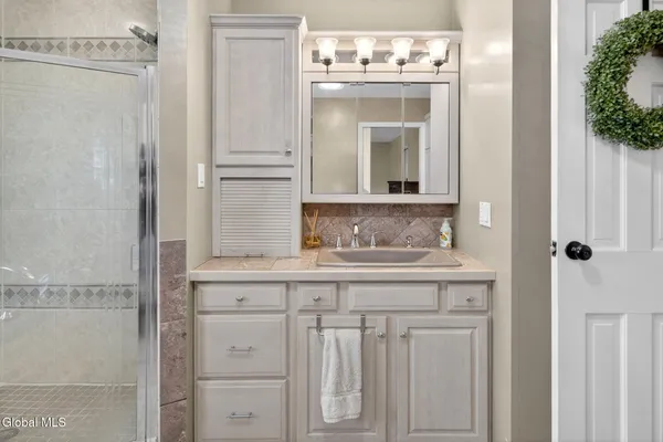 $479,000 | 766 Westmoreland Drive, Niskayuna, NY 12309