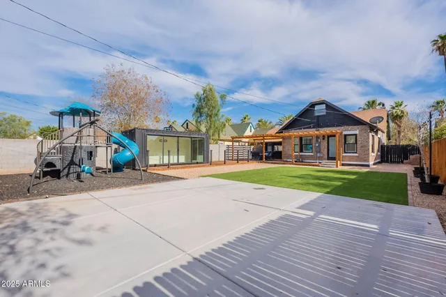 $745,000 | 1126 West Portland Street, Phoenix, AZ 85007