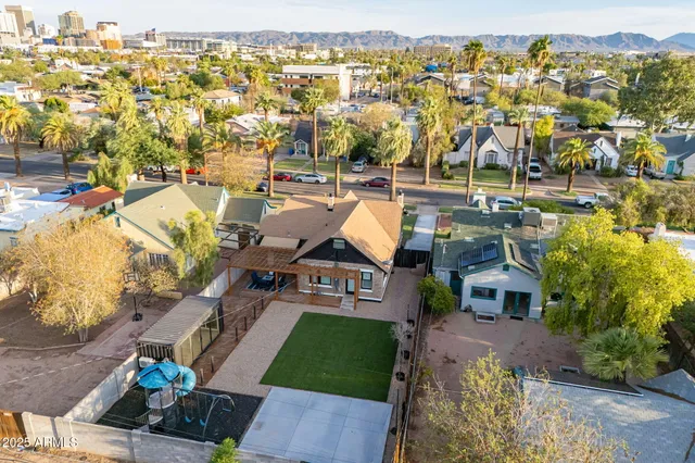 $745,000 | 1126 West Portland Street, Phoenix, AZ 85007