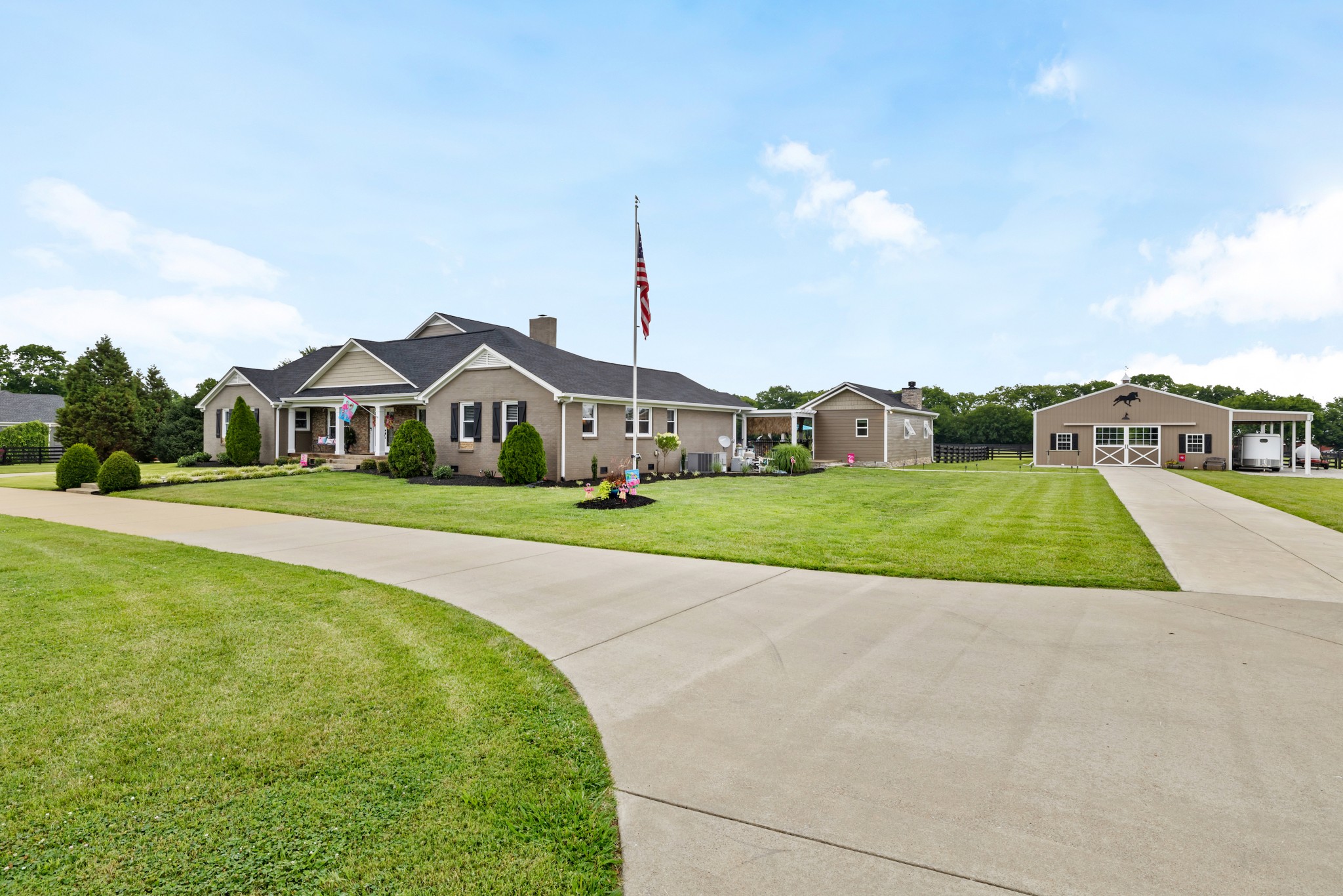 856 South Cross Bridges Road Mount Pleasant, TN 38474 - Photo 5 of 62 Gallery Image 5