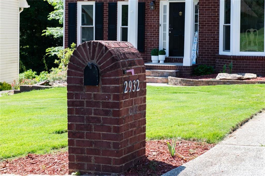 2932 Sunset View Circle Suwanee, GA 30024 - Photo 2 of 54