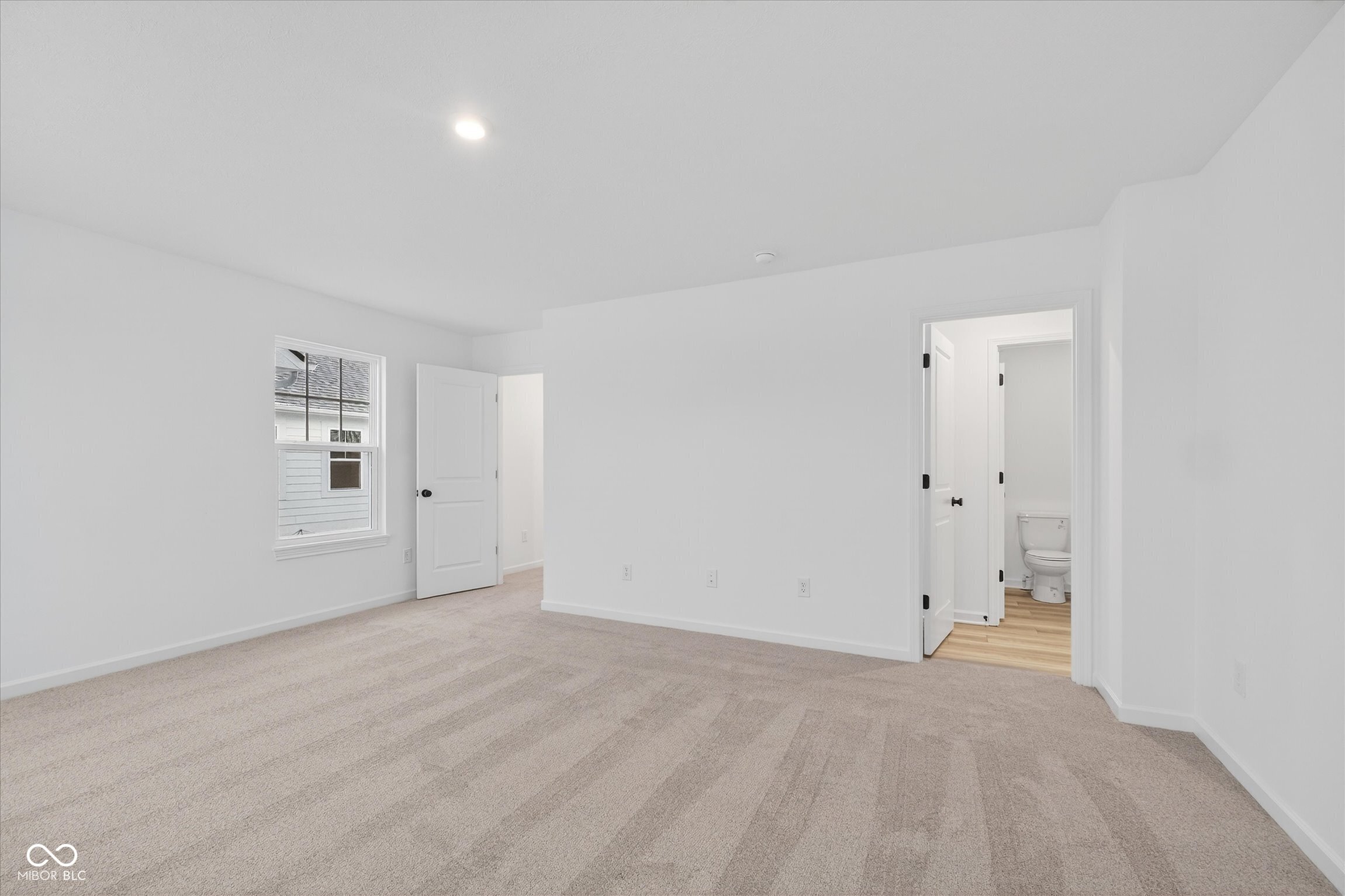 16067 Meadow Frost Court Fishers, IN 46037 - Photo 22 of 34