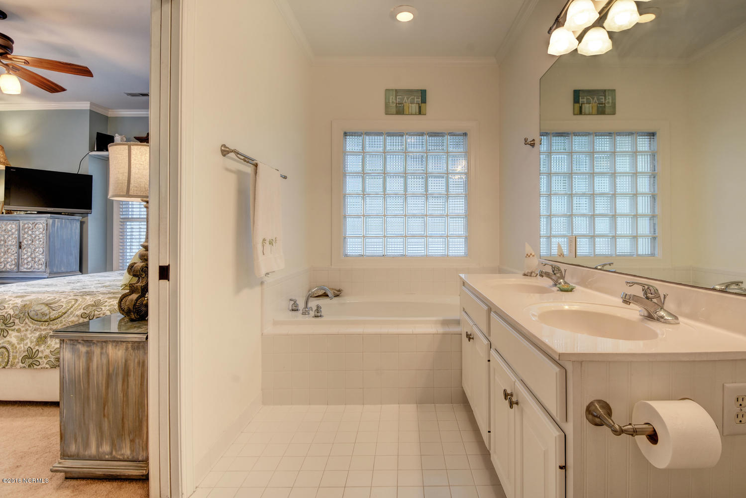 5628 Shell Rd Village Drive Wilmington, NC 28403 - Photo 23 of 33 5628 Shell Rd Village Dr-large-023-15-DS