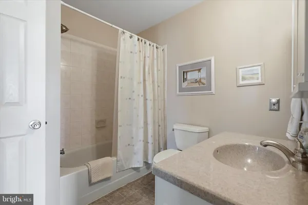$675,000 | 12 Sterling Drive, Horsham, PA 19044