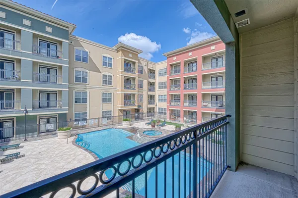 $165,000 | 1711 Old Spanish Trail, Unit 242, Houston, TX 77054