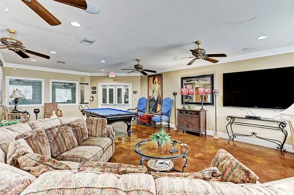 $165,000 | 1711 Old Spanish Trail, Unit 242, Houston, TX 77054