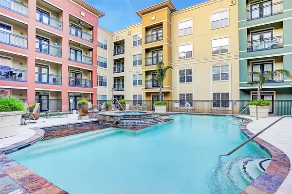 $165,000 | 1711 Old Spanish Trail, Unit 242, Houston, TX 77054