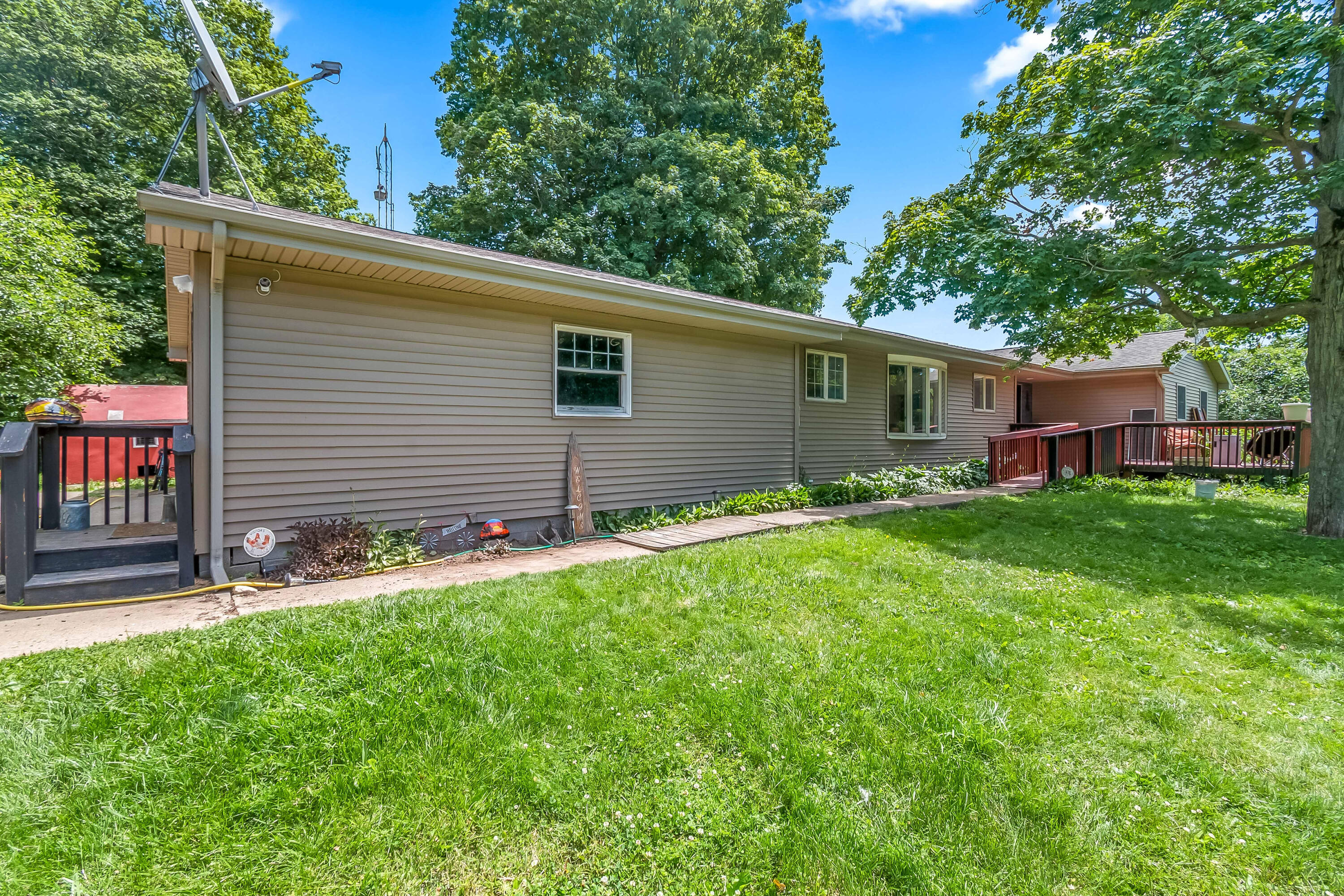 7051 Long Lake Road Reading, MI 49274 - Photo 10 of 54