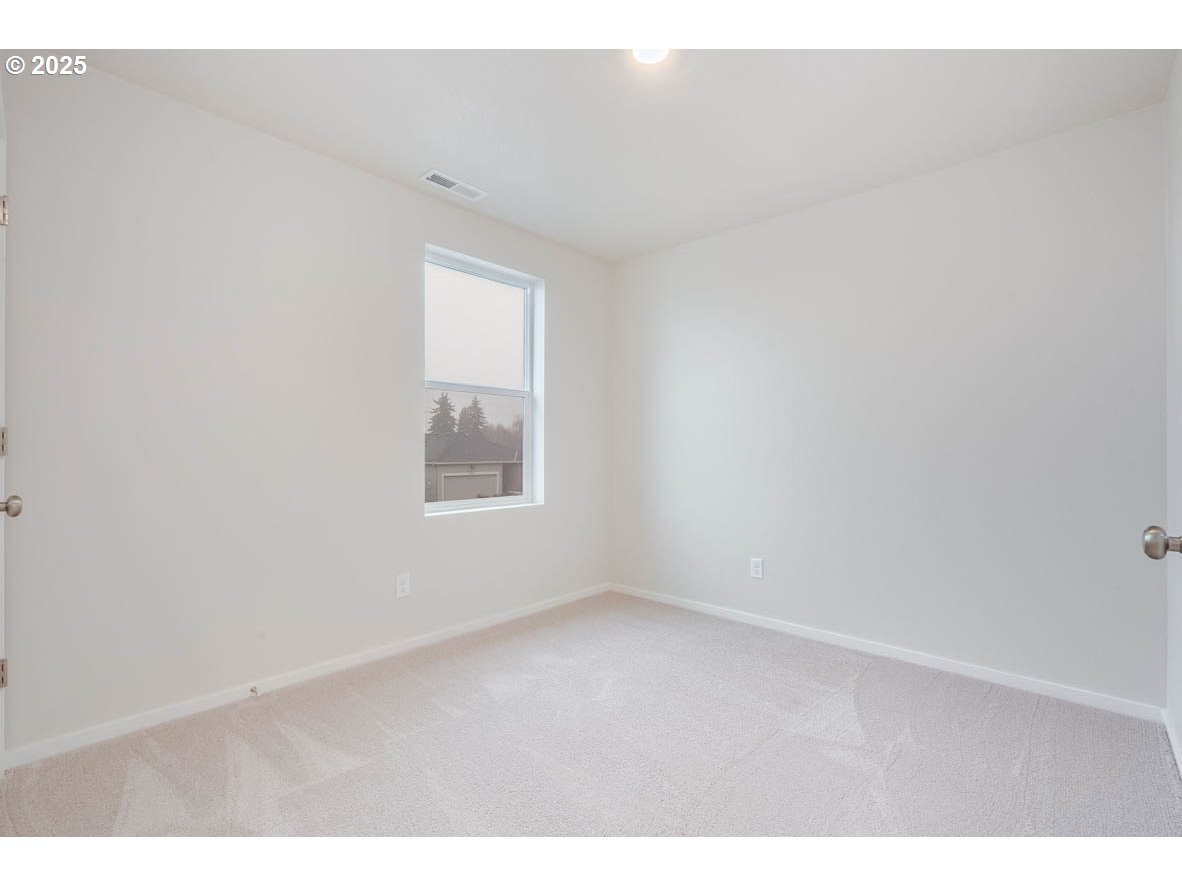 422 Reno Street Northeast Salem, OR 97301 - Photo 11 of 18 Gallery Image 11